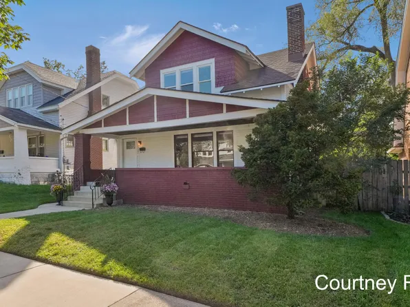 1027 Underwood Ave SE, Grand Rapids, MI 49506