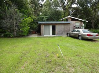 1165 Buckles Rd, Pierson, FL 32180