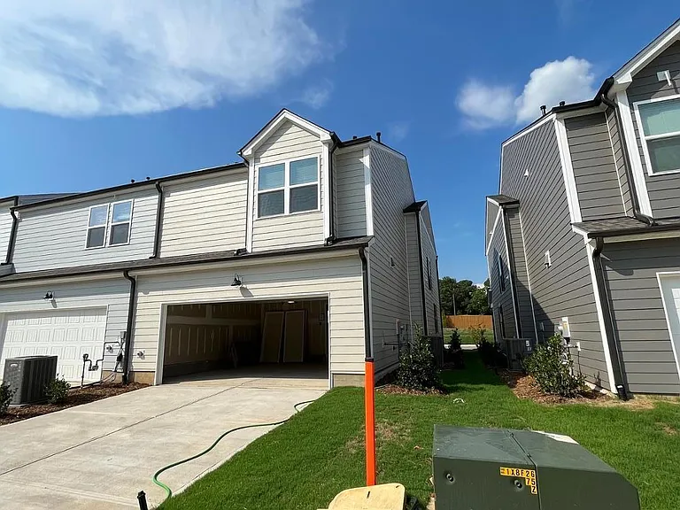 415 Parker Station Ave — Photo 36