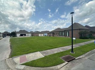 260 Rue Pelletier, Thibodaux, LA 70301