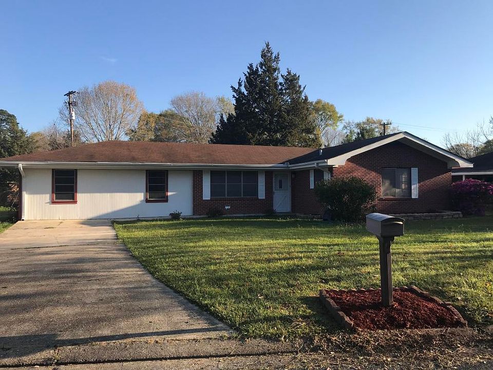 2nd image of 1326 Harvard Dr