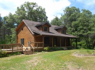 W9005 Smith Rd, Amberg, WI 54102