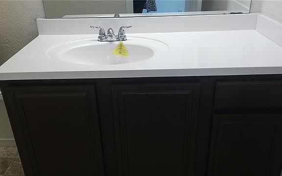 5th image of 10621 Shadywood Dr