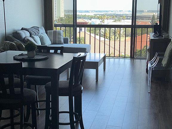 4th image of 255 Dolphin Pt Ph 2