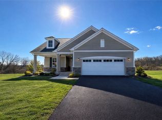 695 Ridge Ave, Canonsburg, PA 15317