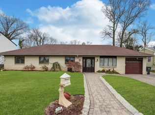 13 E Maple St, Colonia, NJ 07067