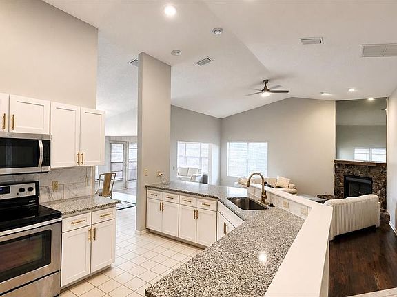 5th image of 13036 TOPFLITE COURT