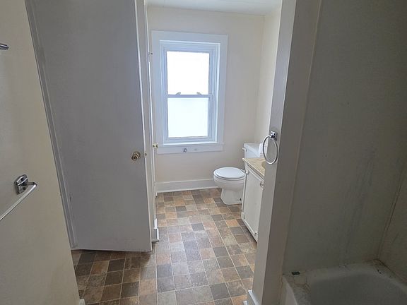 3rd image of 1 S Main St