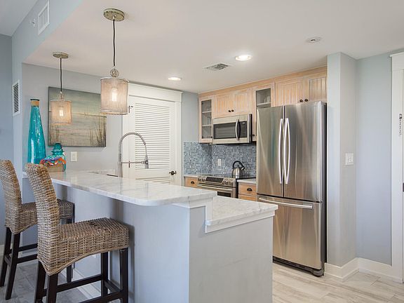 3rd image of 9300 Baytowne Wharf Blvd Unit 527