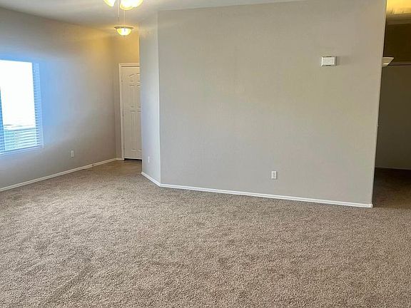 4th image of 30132 N Desert Willow Blvd