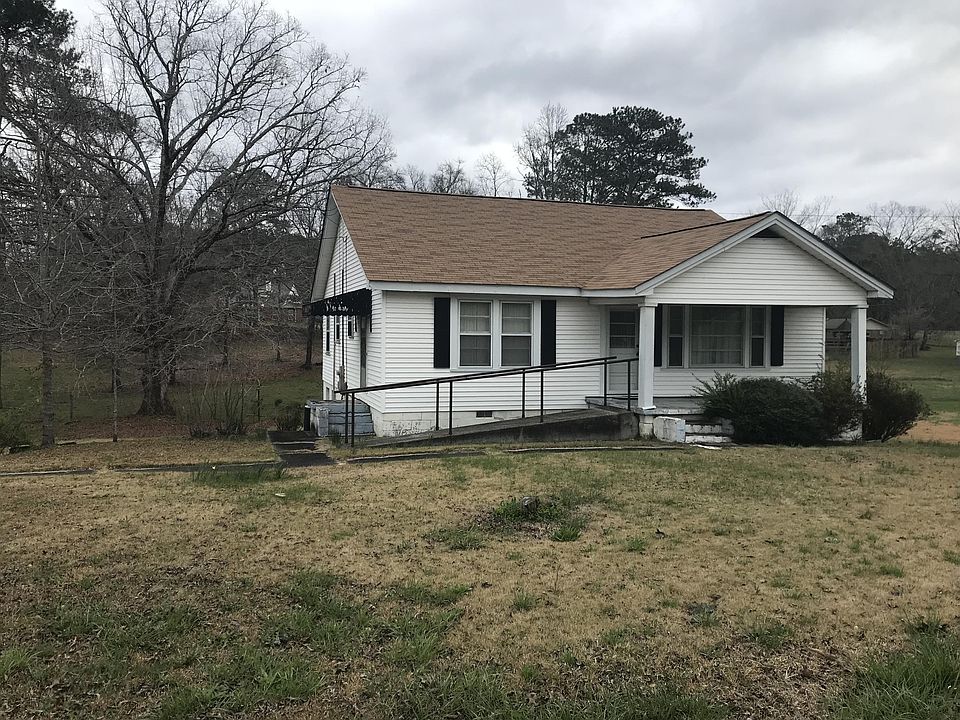 Image 1: Front of home