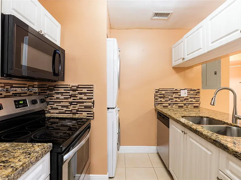 15635 SW 74th Circle Dr #12 — Photo 12