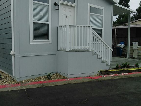 2nd image of 2655 Parkside Dr