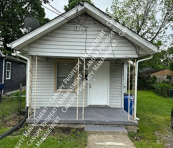 401 Roosevelt Blvd — Photo 1