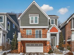 359 Pleasant Ave, Saint Paul, MN 55102