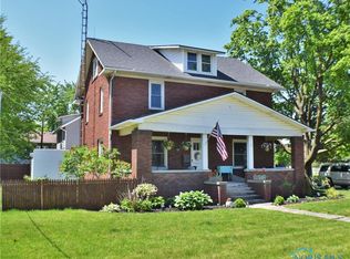 627 W 1st St, Woodville, OH 43469