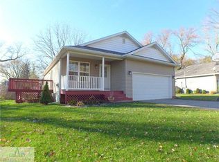 5685 Potter St, Haslett, MI 48840