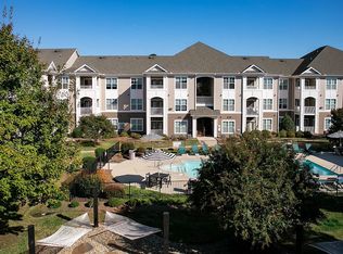29 North, Hickory, NC 28601