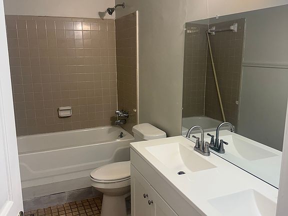 4th image of 5535 Circlestone Ln