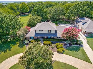 4100 Rawleigh Dr, Benbrook, TX 76126