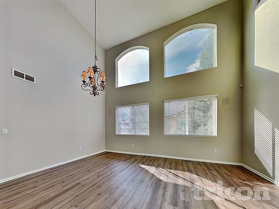 4th image of 16330 E 106th Way