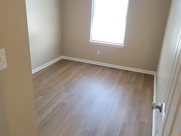 5319 Scatterwood Ct — Photo 14
