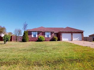 1270 Lanesferry Rd, Newbern, TN 38059