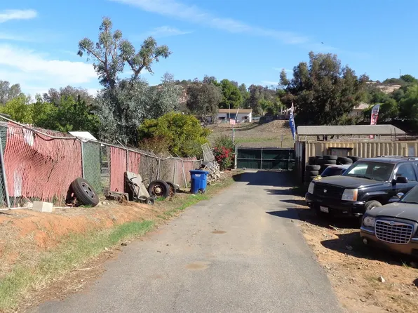 29030 Lilac Rd, Valley Center, CA 92082