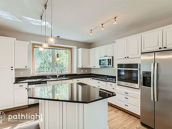5th image of 2528 Grey Eagle Dr