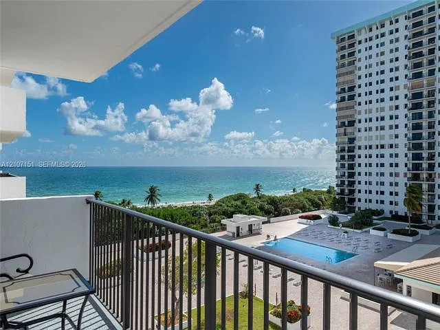 2 bed, 2.0 bath, $5,500 — Photo 1
