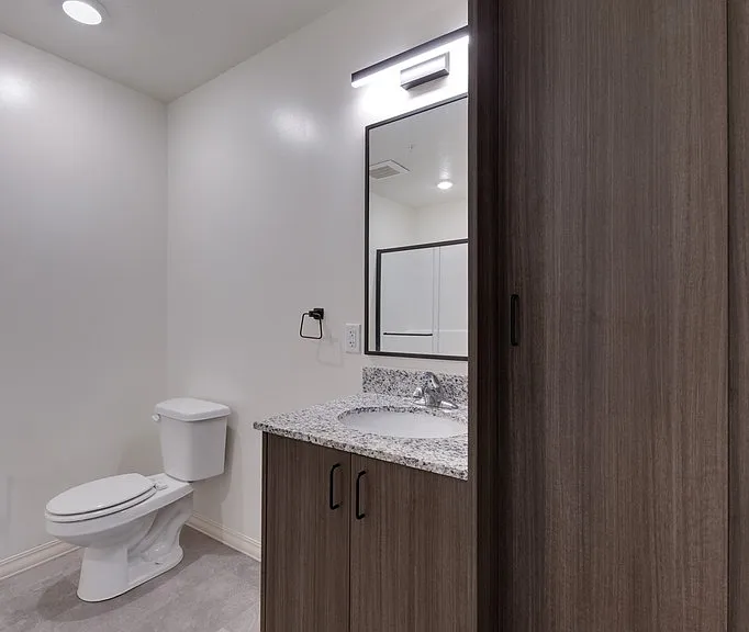 WIN Residences — Photo 15