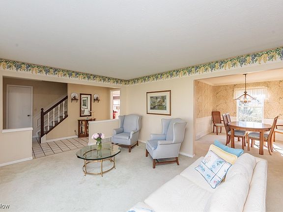 5th image of 16977 Antler Ln