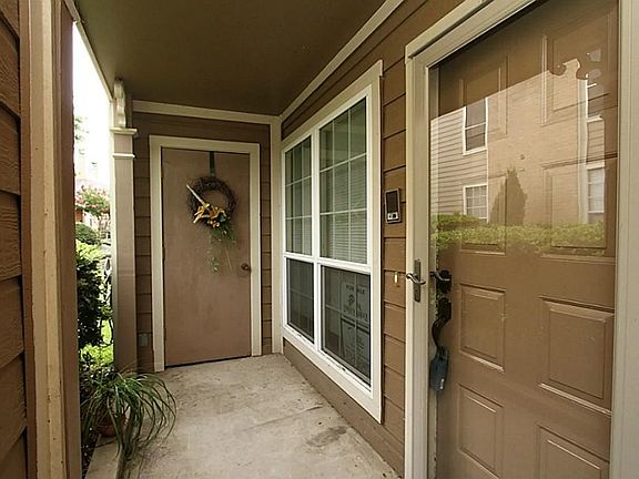 3rd image of 1880 White Oak Dr APT 151