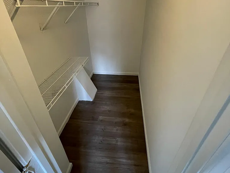 Large walk-in closets in all bedrooms