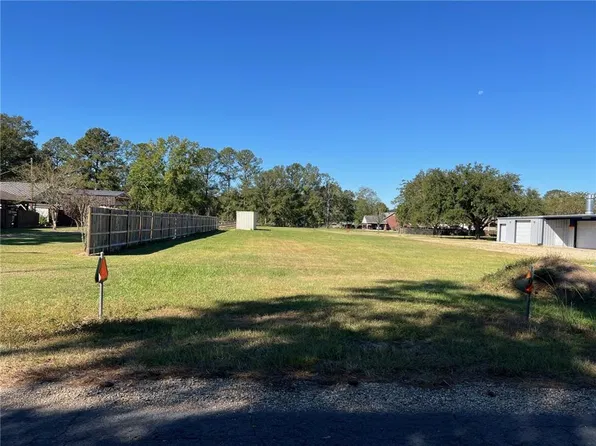 Whiskey Ln, Tickfaw, LA 70466