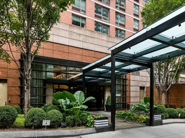 215 East 96th Street image 1 of 1