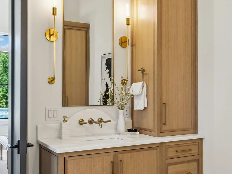 8104 Turning Point Dr #16 — Photo 43