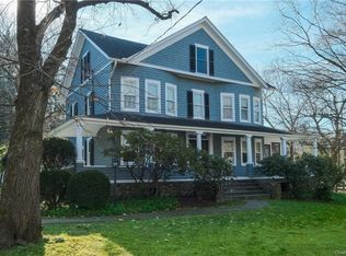 300 Douglas Rd, Chappaqua, NY 10514