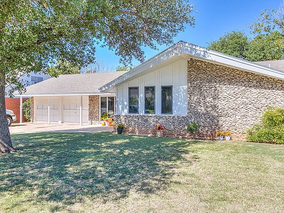 3rd image of 3344 Tanglewood Dr