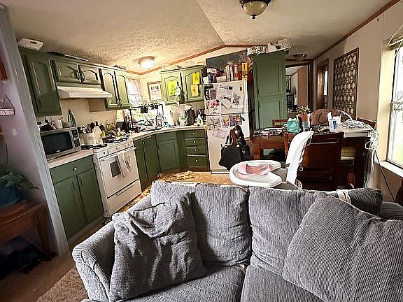 4th image of 673 Lafferty Dr
