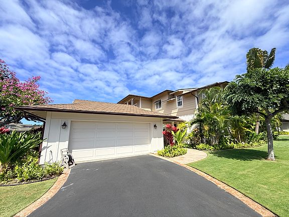 2nd image of 92-1118 Olani St #3