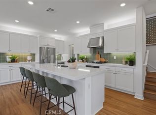 432 Checkerbloom Ln, Santa Paula, CA 93060