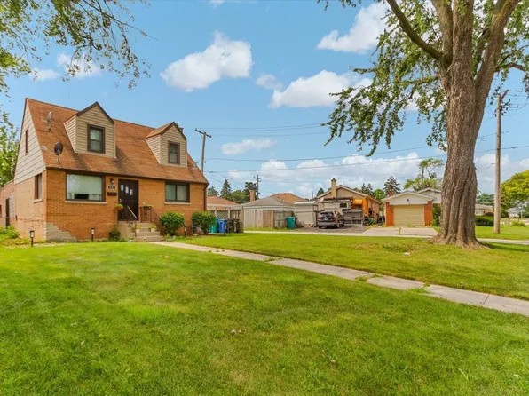 456 N Jackson Blvd, Hillside, IL 60162