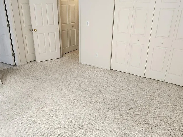 940 W 24th St #1 — Photo 2