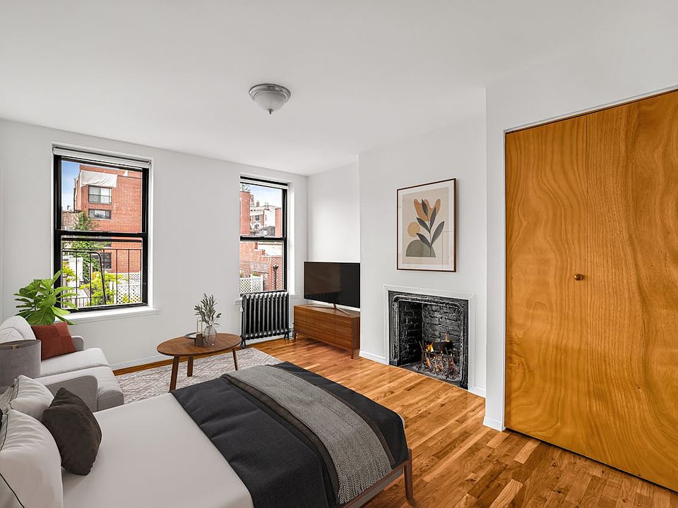 1st image of 18 Cornelia St APT 15