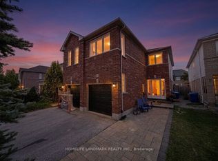 434 Heddle Cres, Newmarket, ON L3X2J2