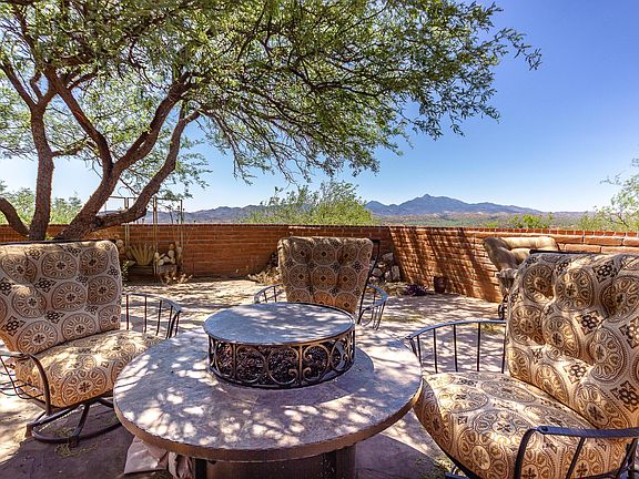 3rd image of 47 N Sonoita Drive