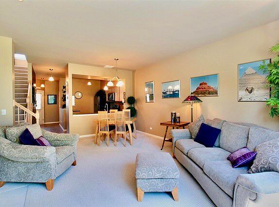 3rd image of 4434 W Quill Ln