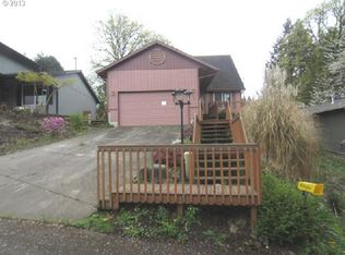 375 Cosmo St, Lafayette, OR 97127