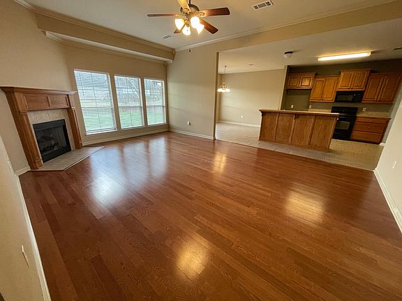 2nd image of 12149 Cypress Park Dr